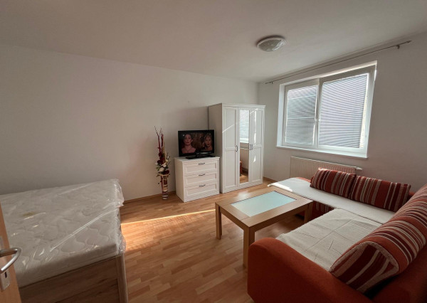 1 izbový byt, Bedřicha Smetanu, Trnava, 36m2, investičná príležitosť.