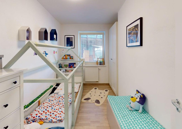 Štýlový 3i byt v Bielom Kostole s garážou a záhradou.