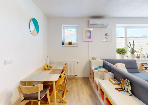 Štýlový 3i byt v Bielom Kostole s garážou a záhradou.