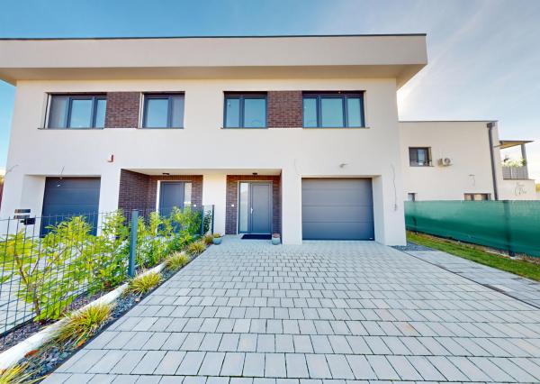 VAHOreal* NOVÁ CENA!! KRÁSNA ŠTVRŤ NOVÝCH RD, 5izb. dom, garáž, Kamenná cesta, Trnava