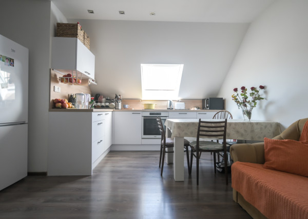 5-izbový tehlový byt s terasou v centre mesta Kapitulská ul., Trnava