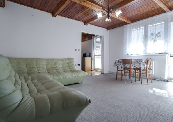 5-izbový tehlový byt s terasou v centre mesta Kapitulská ul., Trnava