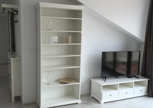 Veľmi pekný, štýlovo zariadený 2izb. byt na 3NP. v centre Trnavy - PRENÁJOM