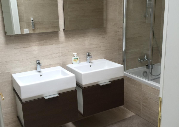 Veľmi pekný, štýlovo zariadený 2izb. byt na 3NP. v centre Trnavy - PRENÁJOM