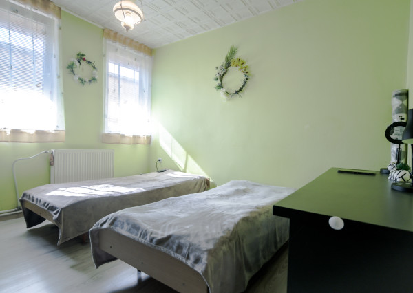 5-izbový tehlový byt s terasou v centre mesta Kapitulská ul., Trnava