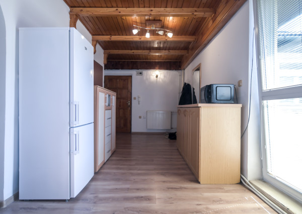 5-izbový tehlový byt s terasou v centre mesta Kapitulská ul., Trnava