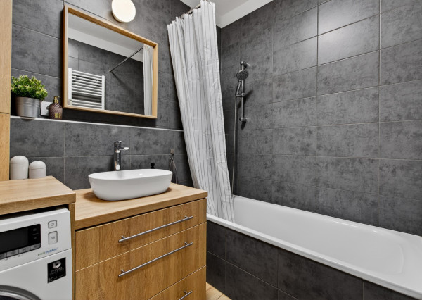 3-IZBOVÝ BYT S VLASTNOU ZÁHRADOU  NOVOSTAVBA  MODRANKA