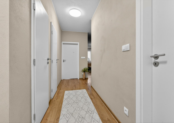 3-IZBOVÝ BYT S VLASTNOU ZÁHRADOU  NOVOSTAVBA  MODRANKA