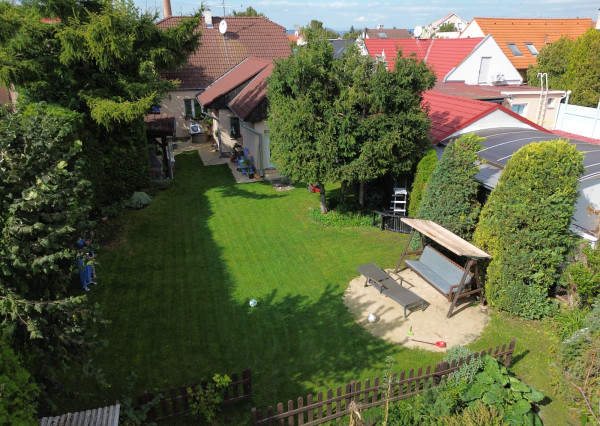 IBA U NÁS, na predaj 4 izbový rodinný dom v obci Cífer , cena 249000 eur.