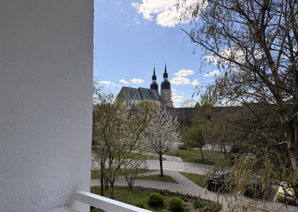 KRÁSNY VÝHĽAD - 3i byt v blízkosti centra Trnavy