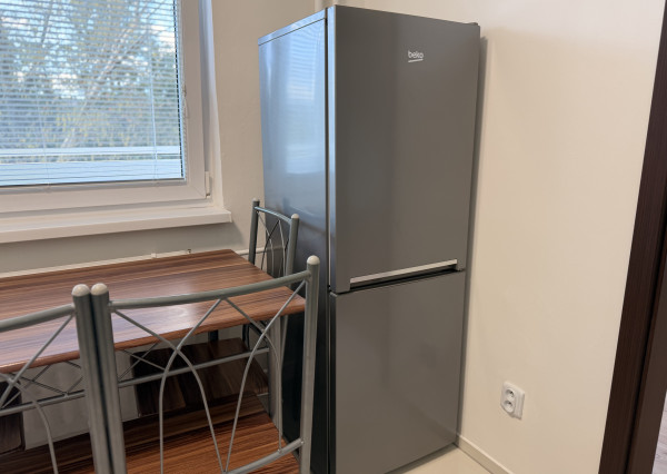 KRÁSNY VÝHĽAD - 3i byt v blízkosti centra Trnavy