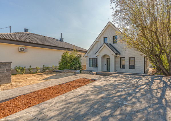 DOM, KTORÝ SI VÁS ZÍSKA NA PRVÝ POHĽAD