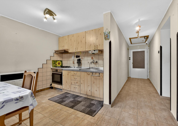 PRIESTRANNÝ 5-IZBOVÝ DOM NA VEĽKOM POZEMKU (1 142 m²) S OBROVSKÝM POTENCIÁLOM | Križovany nad Dudváhom