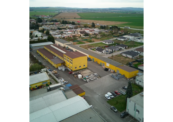 Predaj/Prenájom - priemyselný areál v Senici