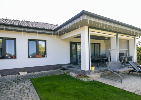 4-izb. rodinný dom Malženice: Nízkoenergetický komfort s bazénom