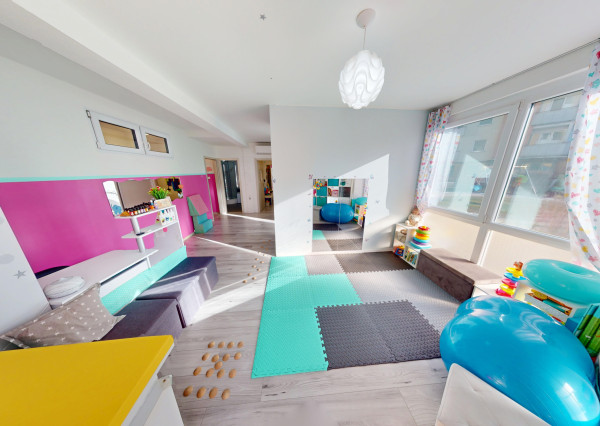 Na Predaj Obchodný/Nebytový priestor - Trnava, 60m2, Koniarekova