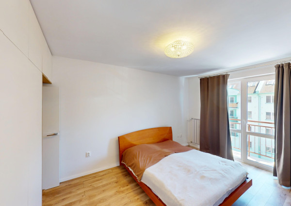 MODERNÝ 2-IZBOVÝ BYT S BALKÓNOM – NASŤAHUJTE SA BEZ INVESTÍCIÍ 🔑✨