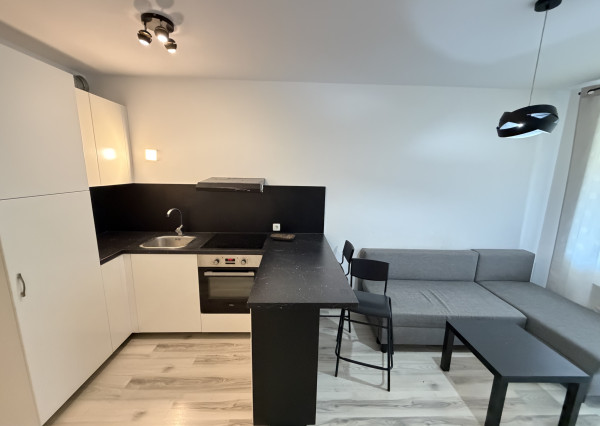 Prenajom  mensi 2 izbovy byt Loggia, ARBORIA Trnava