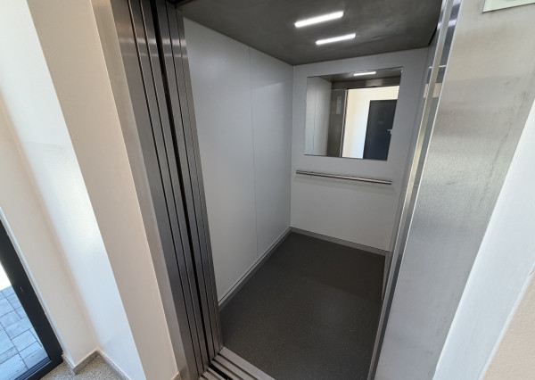 Prenajom  mensi 2 izbovy byt Loggia, ARBORIA Trnava
