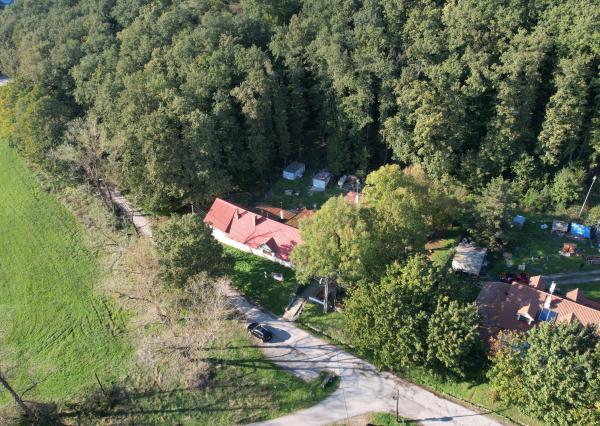 Na Predaj PREVÁDZKOVÝ OBJEKT, Reštaurácia, Moto - PUB JAHODNÍK,