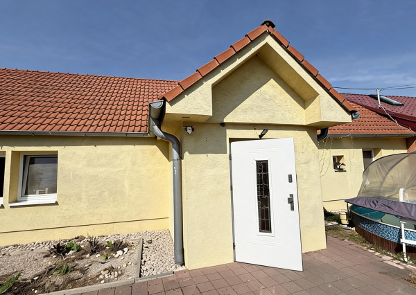 🏡 4-izbový rodinný dom | 101 m² | pozemok 346 m² | Šoporňa | 145 000 €