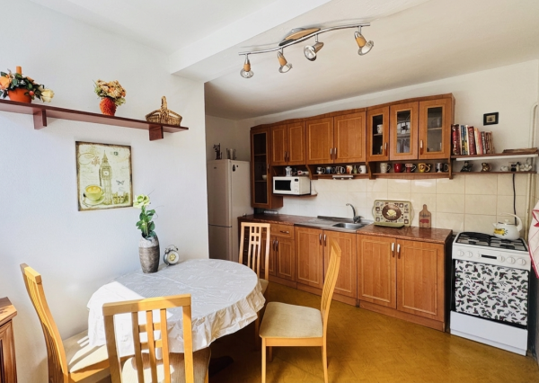 Zabudnite na 3-izbový byt! Majte dom s vlastnou terasou a parkovaním na Kopánke za 179 900 €