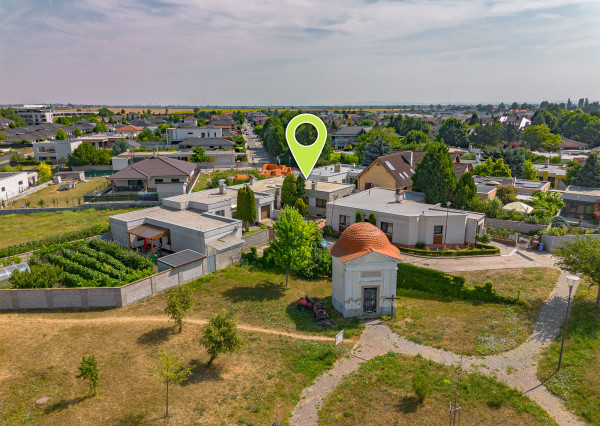 4-izbový rodinný dom na predaj, Trnava – Kopánka (Pekné pole), zariadený, s átriom a terasou