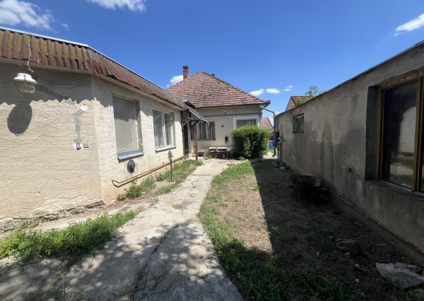 Rodinný dom s veľkým pozemkom