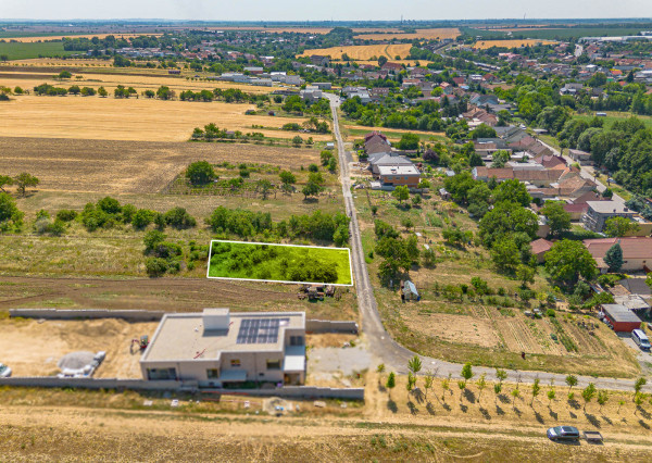 NA PREDAJ:  Stavebný pozemok v Bohdanovciach nad Trnavou