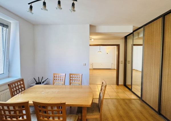 Na prenájom: 4-izbový byt (100 m²) s dvoma loggiami na Vajanského ulici v Trnave