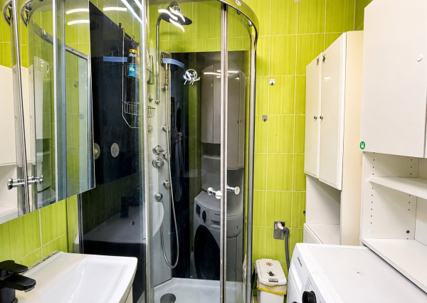 🏡 Na prenájom kompletne zariadený 2-izbový byt s loggiou – Špačinská cesta, Trnava