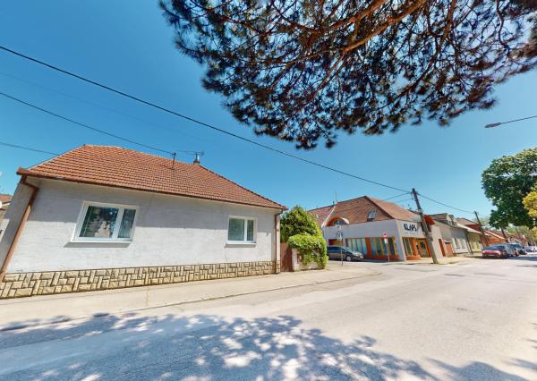 Na prenájom RD, lokalita Kopánka, ul. Jána Hlubíka, pozemok 258m2, úžitková plocha 120m2, pivnica, 3D obhliadka