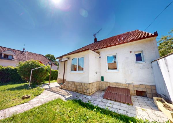 Na prenájom RD, lokalita Kopánka, ul. Jána Hlubíka, pozemok 258m2, úžitková plocha 120m2, pivnica, 3D obhliadka