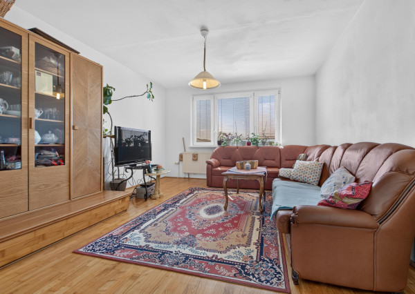 Exkluzívne!! NA PREDAJ 3izb. BYT, 70m2, Devínska Nová Ves,  čiastočná rekonštrukcia, 3D