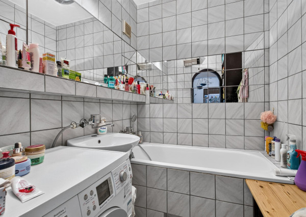 Exkluzívne!! NA PREDAJ 3izb. BYT, 70m2, Devínska Nová Ves,  čiastočná rekonštrukcia, 3D