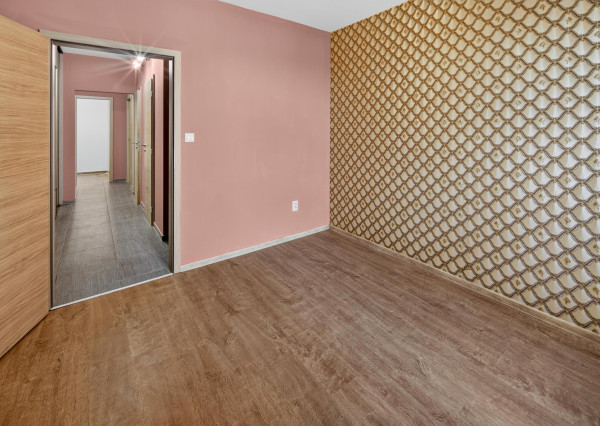 Predaj 3-izbového bytu – Vladimíra Clementisa, Trnava