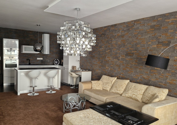 NA PRENÁJOM ! Elegantný 2-izbový byt s loggiou v projekte LEONARDO – centrum Trnavy