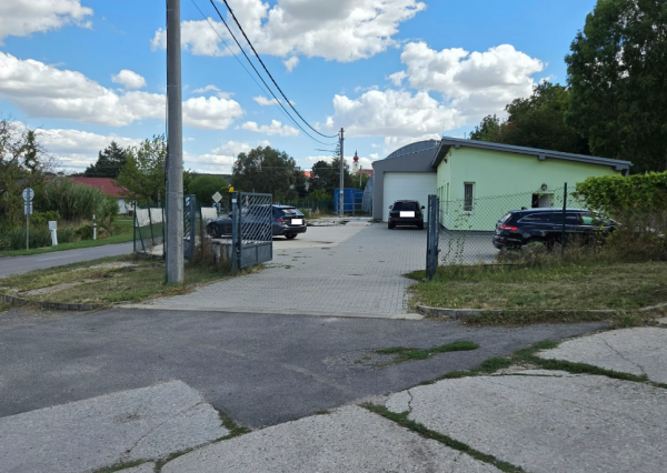 Na predaj skladový - výrobný areál - investičná príležitosť.