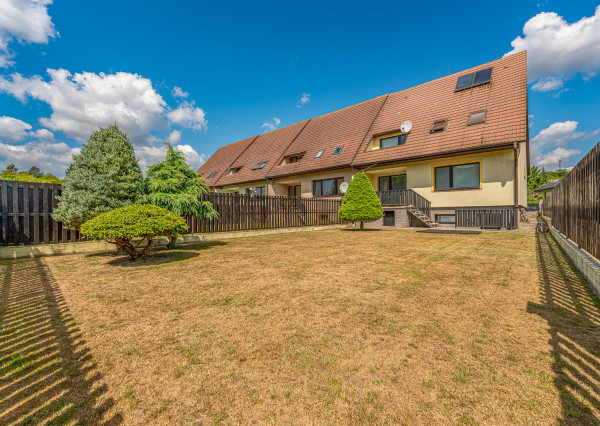5-izbový rodinný dom 180 m² | pozemok 587 m², garáž a veľká povala | Bzince pod Javorinou