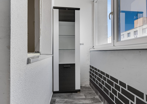 Bývanie s krásnym výhľadom nad Dúbravkou - svetlý 2-izb. byt