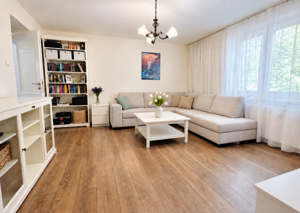 59 m² + 10 m² PIVNICA | 2-IZBOVÝ BYT | ŠTUDENTSKÁ, TRNAVA