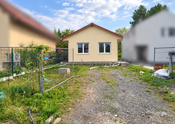 Pernek - nový a úsporný rodinný dom v objatí Malých Karpát