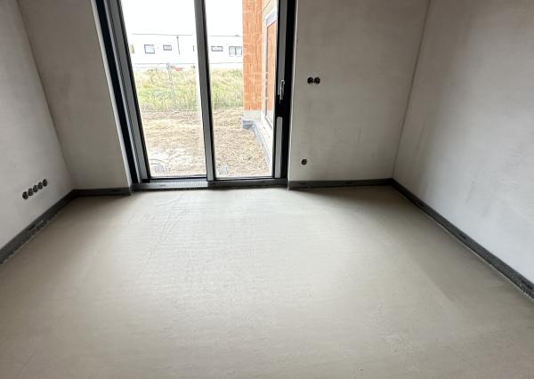 Moderná novostavba RD, pozemok 600m2, zastavaná plocha 179m2, garáž