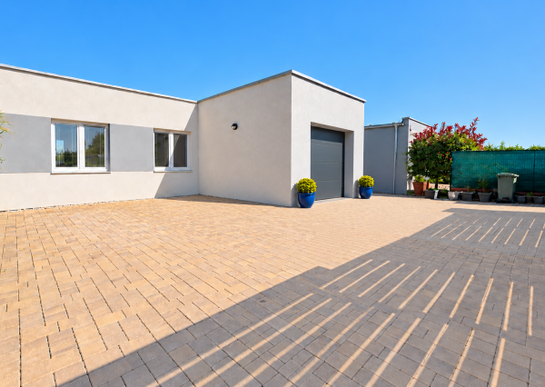 BÝVANIE BEZ ĎALŠÍCH INVESTÍCIÍ | 4-izbový dom, garáž, terasa | SENEC GARDENS