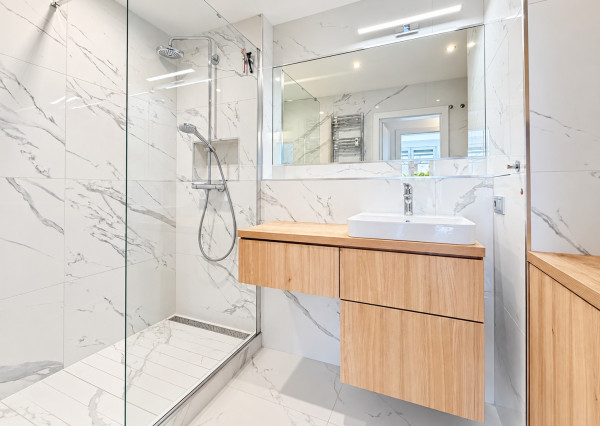 4-izbový byt, 115 m² + 348 m² pozemok, 2 terasy, 3 parkovacie miesta – Opoj
