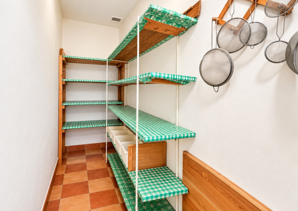 Rodinný dom na výbornej adrese | Trnava – Školská ulica | Pozemok 348 m²