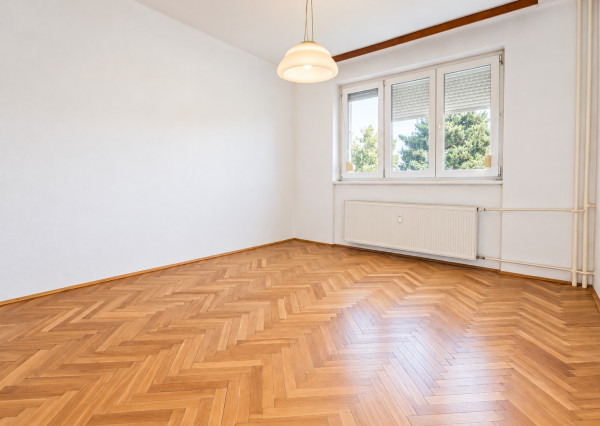 Priestranný 3i  byt v Trnave - Tamaškovičova ul. 85m2