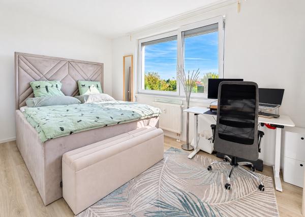4-izbový byt, 115 m² + 348 m² pozemok, 2 terasy, 3 parkovacie miesta – Opoj