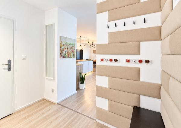 4-izbový byt, 115 m² + 348 m² pozemok, 2 terasy, 3 parkovacie miesta – Opoj