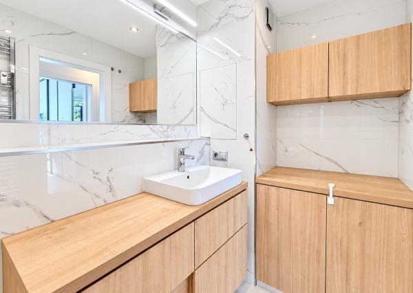 4-izbový byt, 115 m² + 348 m² pozemok, 2 terasy, 3 parkovacie miesta – Opoj